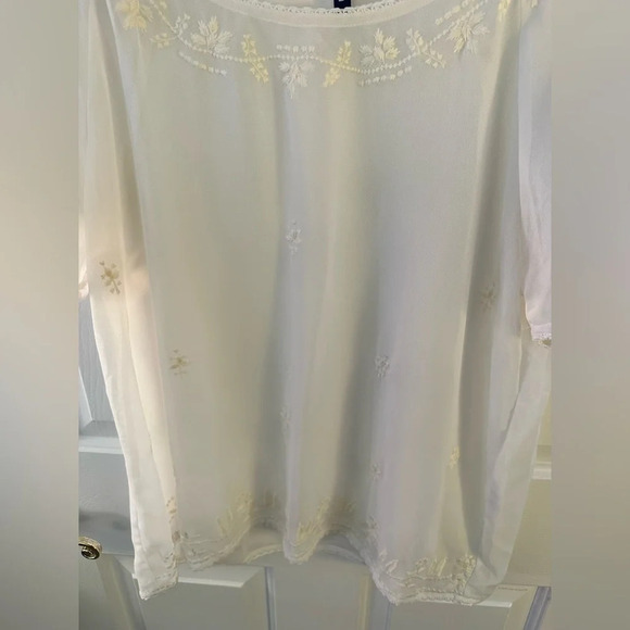 Architect Off White Sheer Embroidered Blouse Top Size Large - Picture 5 of 9